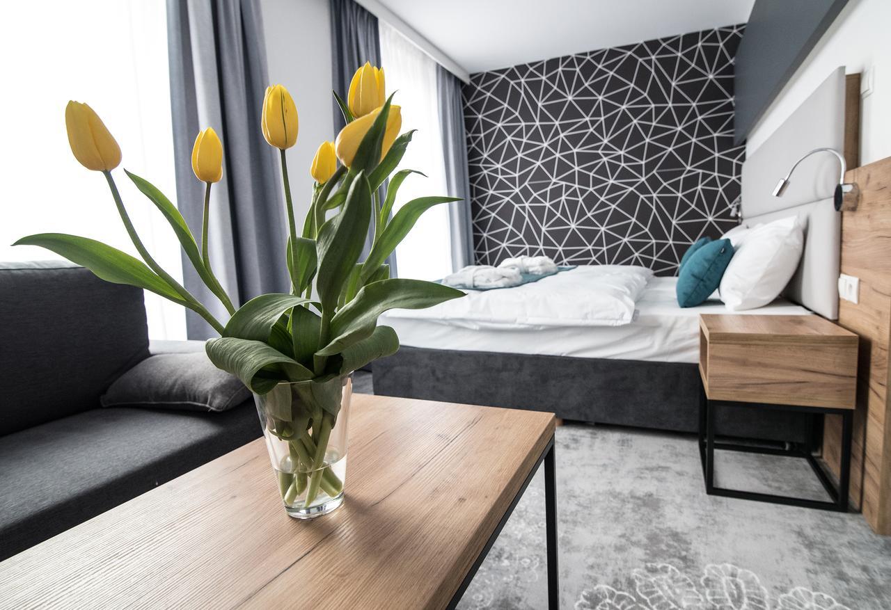 Hotel Limanova Limanowa Extérieur photo